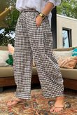 Nonni Gingham 7/8 Barrel Pant Chocolate